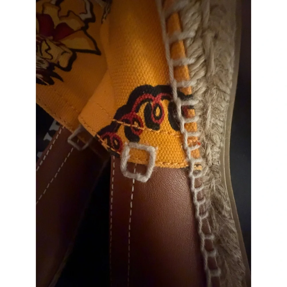 Loewe archival paula
